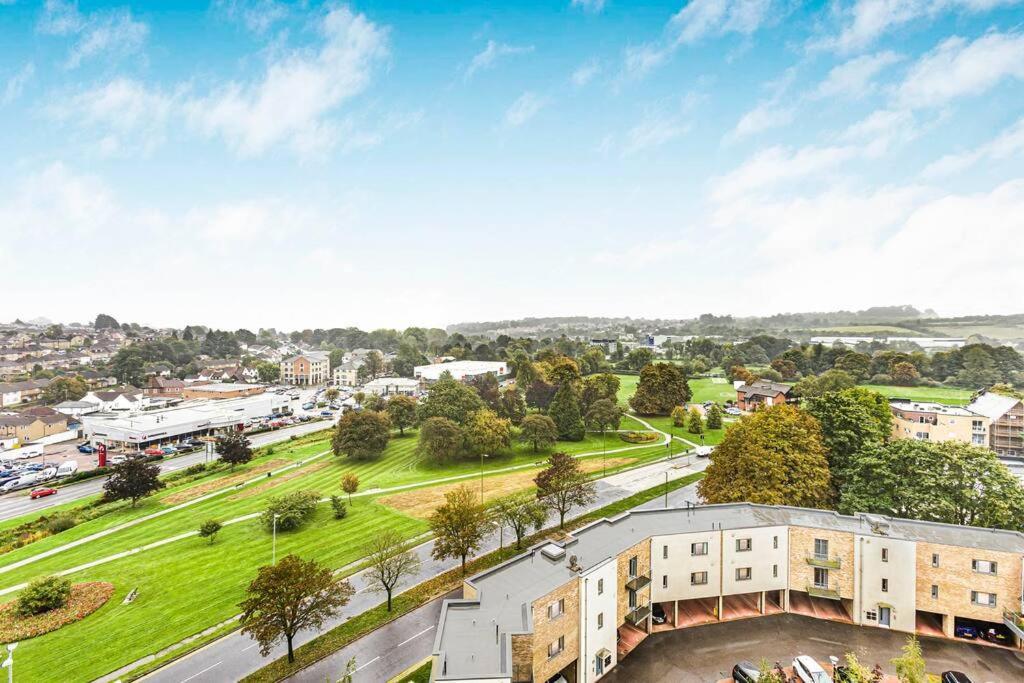 Apartmán High Spec 2 Bed, 2 Bath, Wi-Fi, Balcony Hemel Hempstead Exteriér fotografie